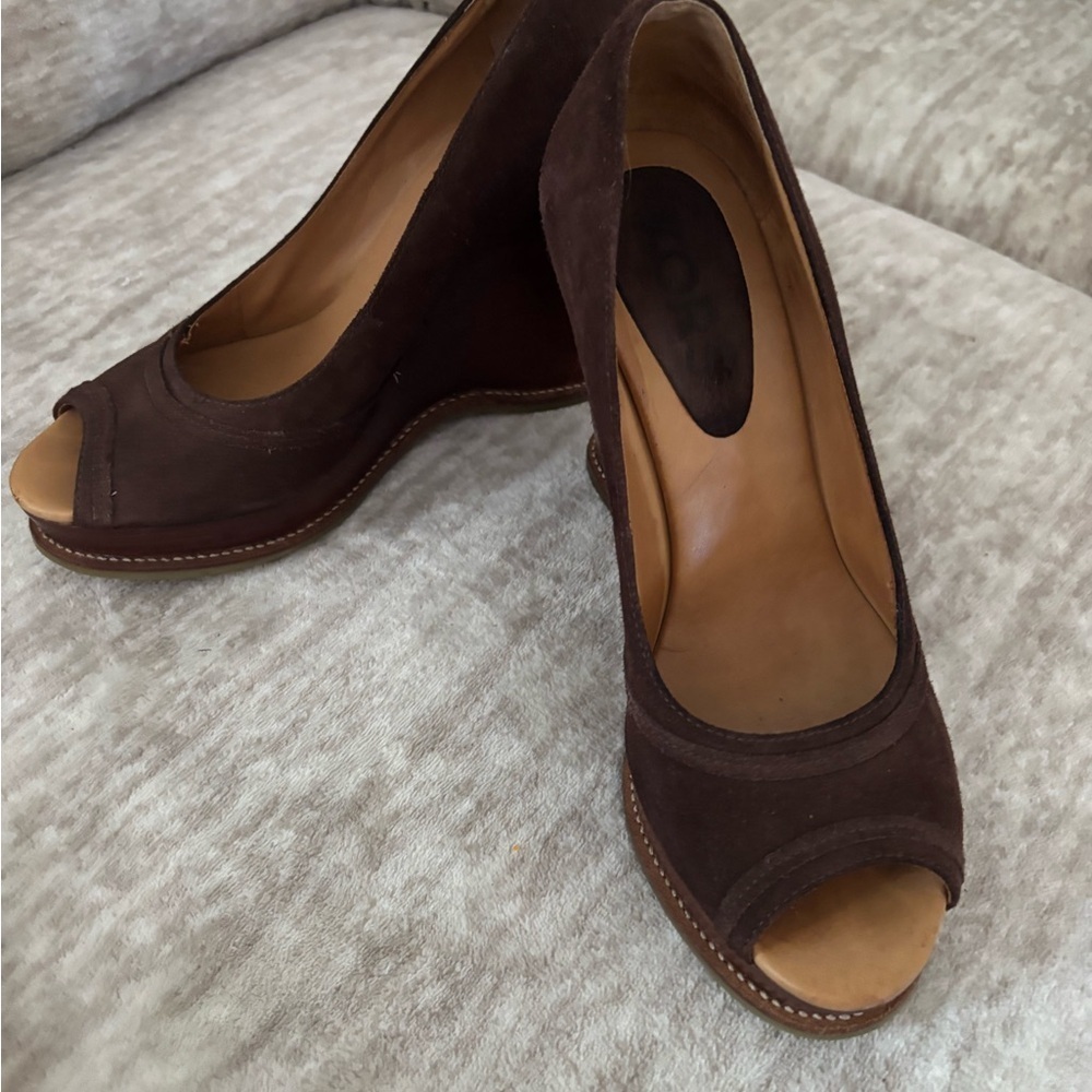 Michael Kors Brown Peep-Toe Suede Wedges - Picture 5 of 11